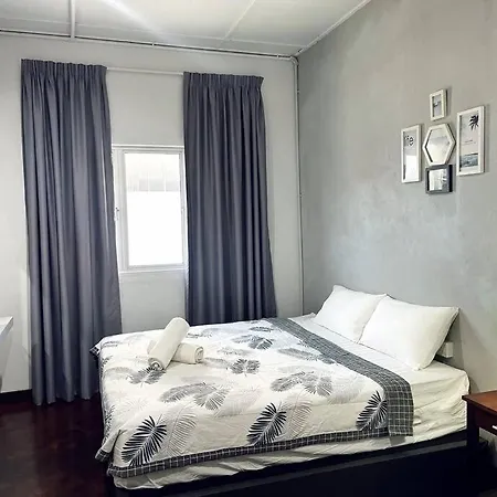 Bunk Puteh Homestay Kuala Terengganu Luaran gambar