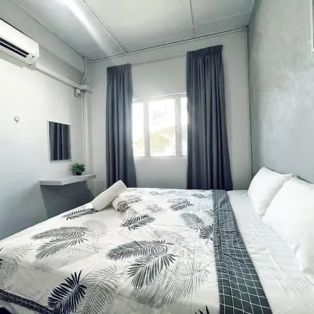 Bunk Puteh Homestay Kuala Terengganu Luaran gambar